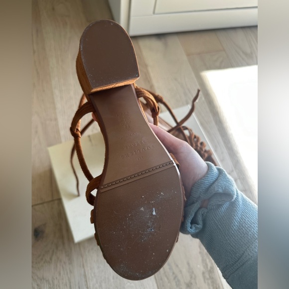 Sézane Gloria Sandals in Camel size 7/38 - Picture 6 of 16